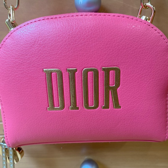 🌟 DIOR Bubble gum pink bag💖 +2  crossbody straps - Picture 13 of 17